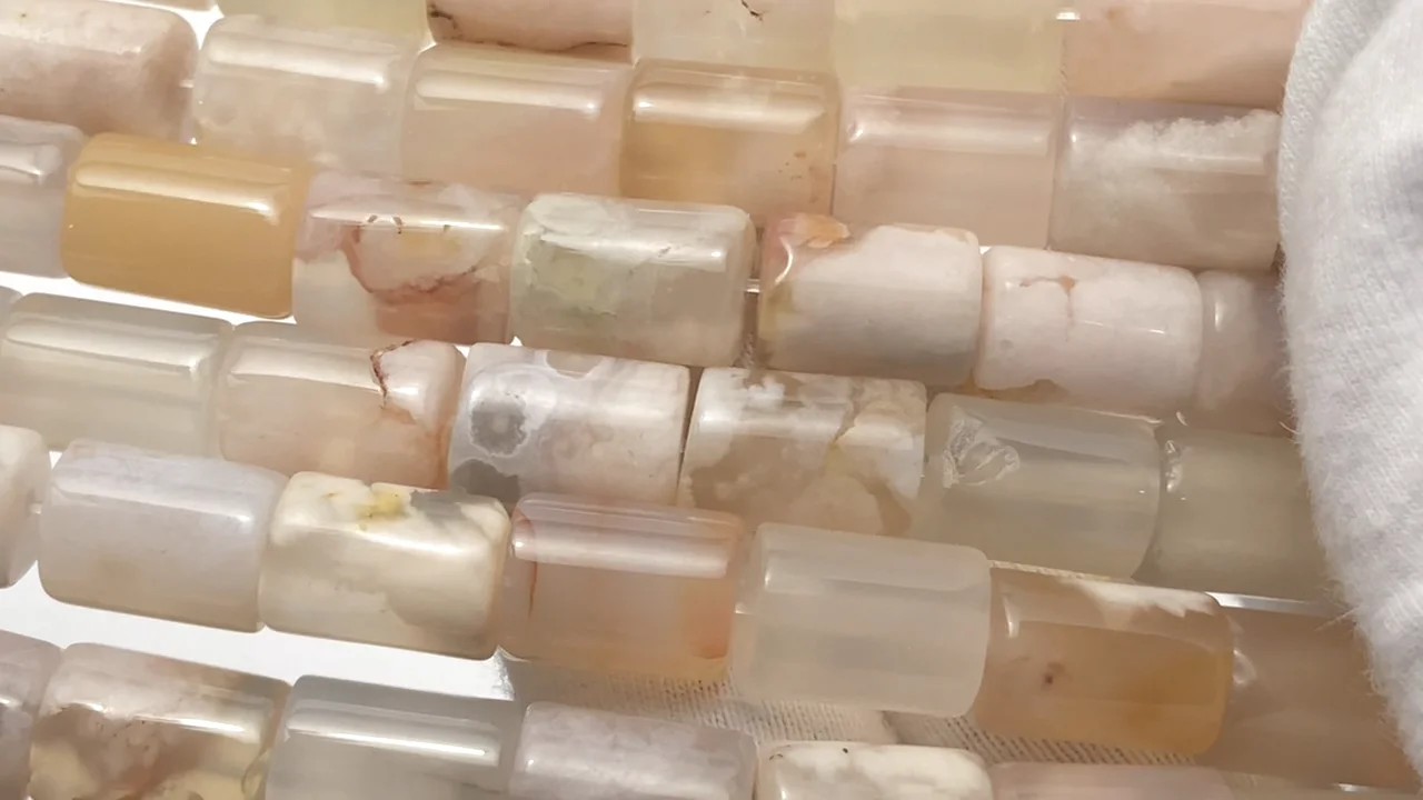 チェリーブロッサムアゲート（産地・マダガスカル） チューブ12×8×8mm