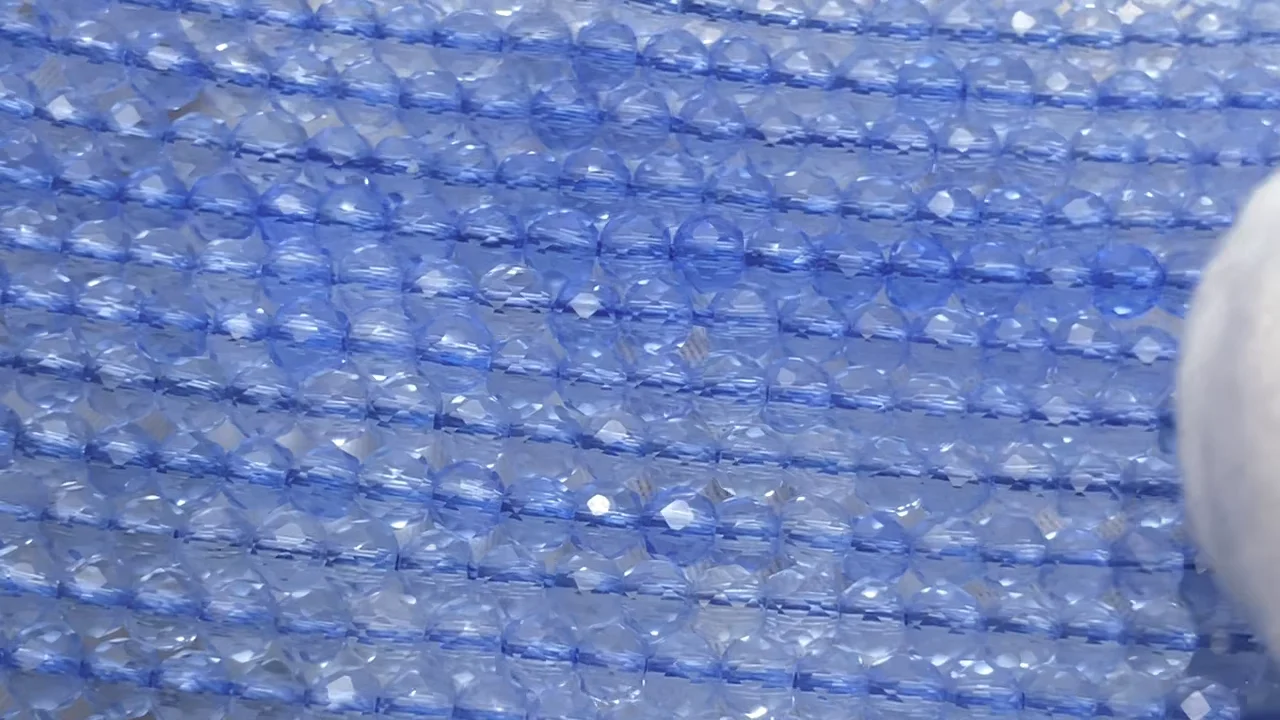 ブルークォーツ ラウンドカット4mm 1連｜天然石ビーズの卸問屋・通販