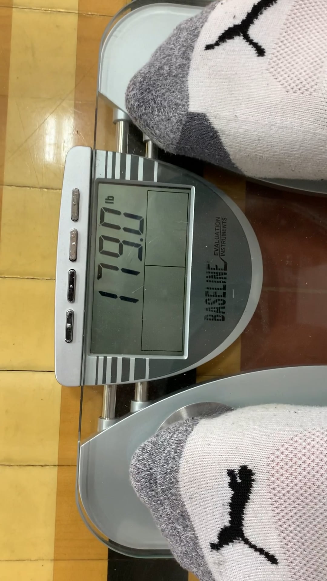 Watch mathieu desbiens's Weight: 179 pounds