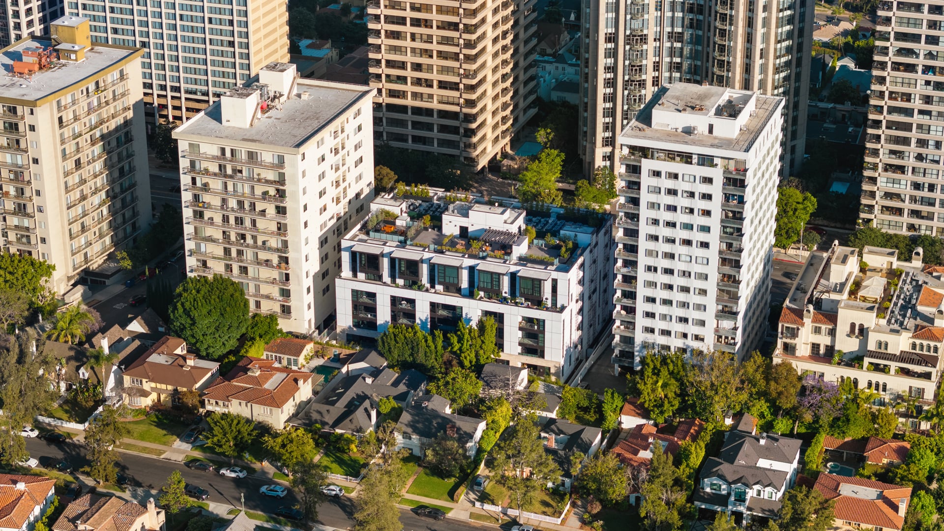 10777 Wilshire Blvd #310, Los Angeles, CA 90024