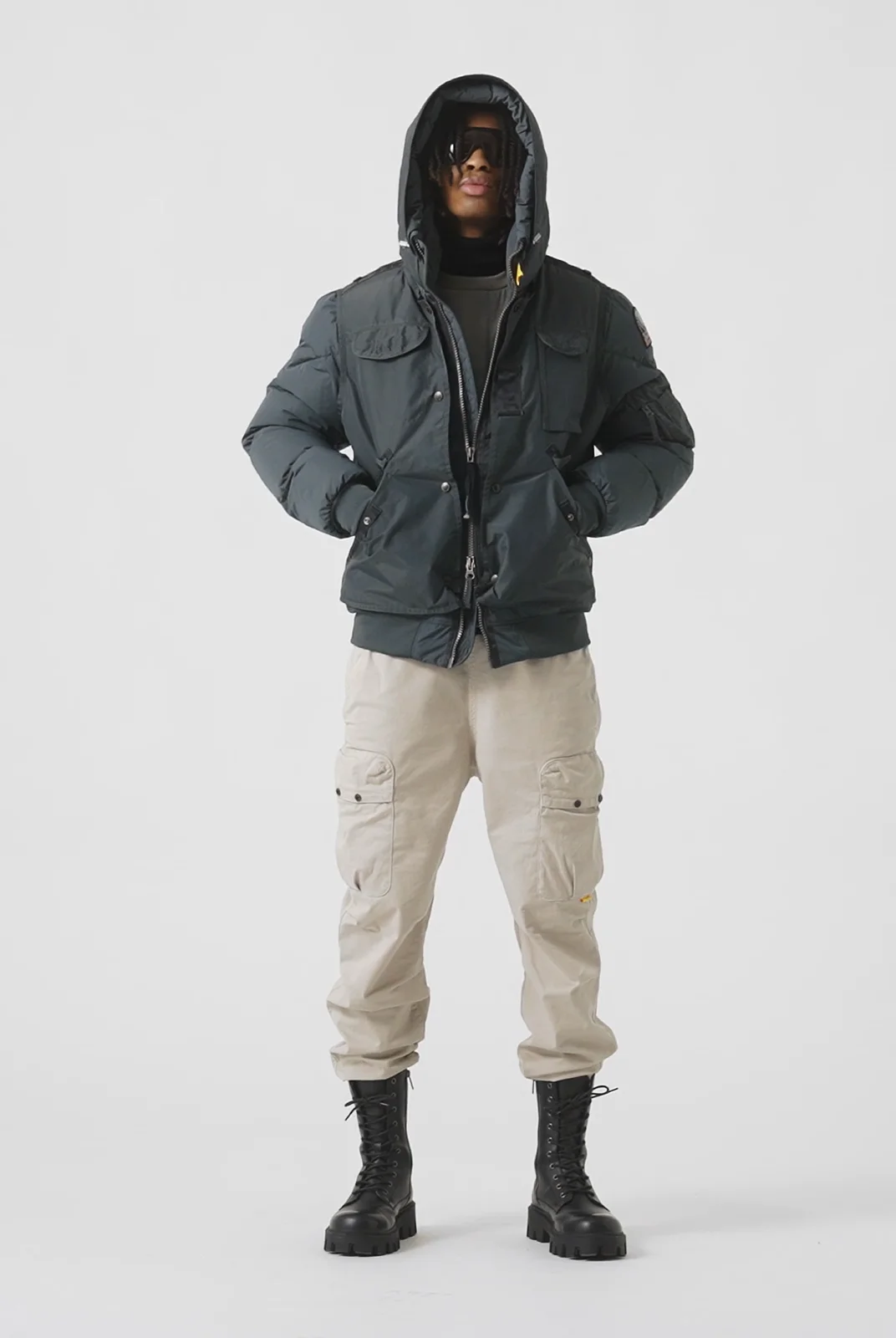 CARRIER - HOODED BOMBER BLACK | Parajumpers® GB