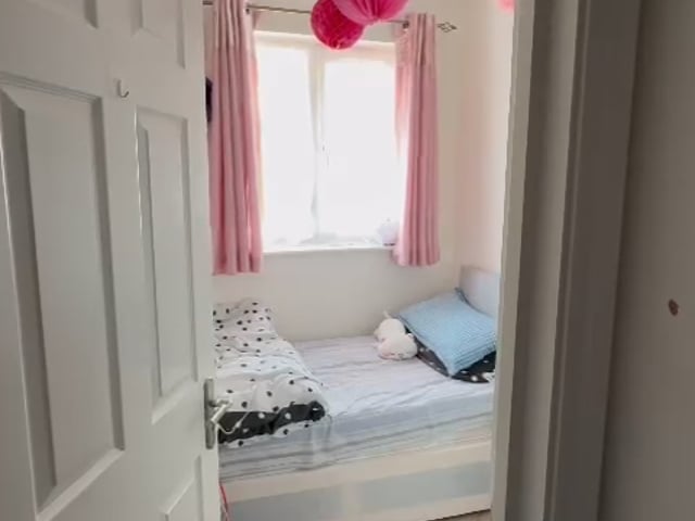 Single room Main Photo