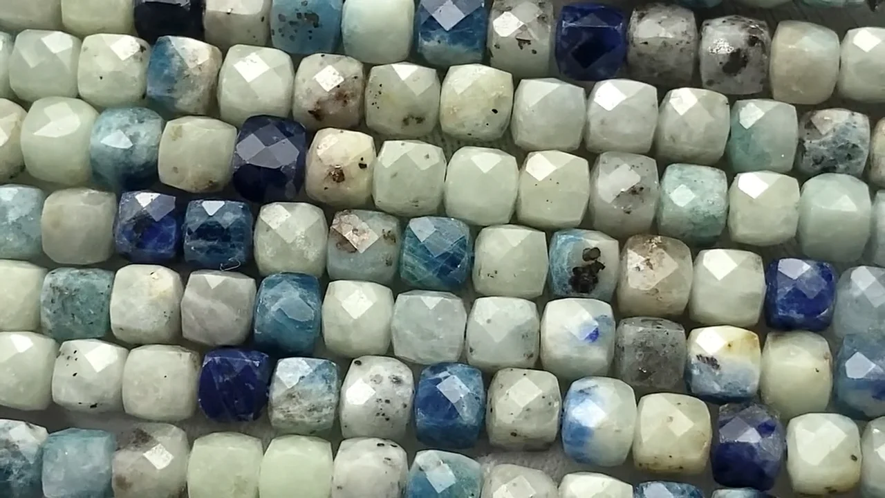 動画】【素晴らしい輝き】ハックマナイト キューブカット4×4×4mm