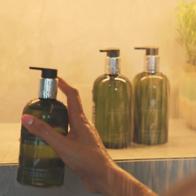 Molton Brown Reviving Rosemary Shampoo 300ml