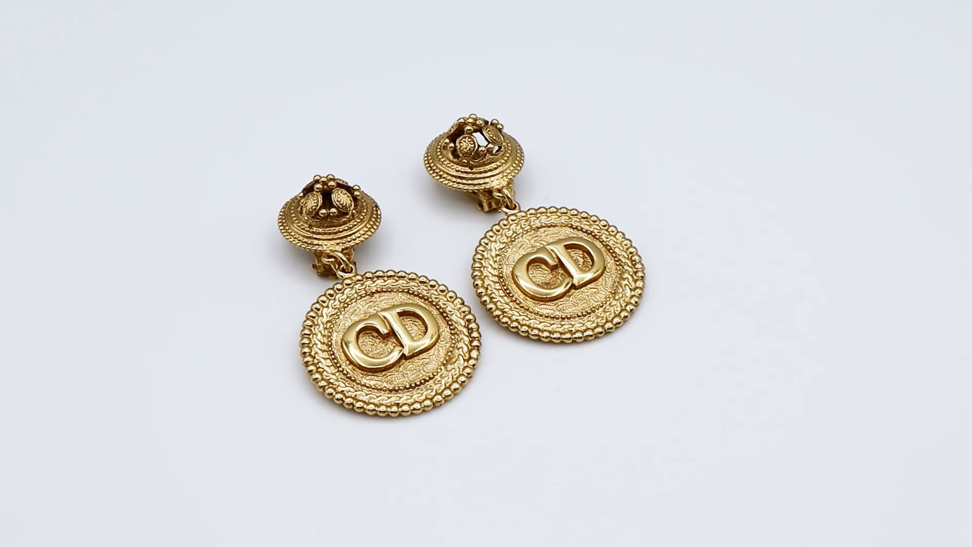 CHRISTIAN DIOR Boutique Vintage Gold Tone Logo CD Dangling