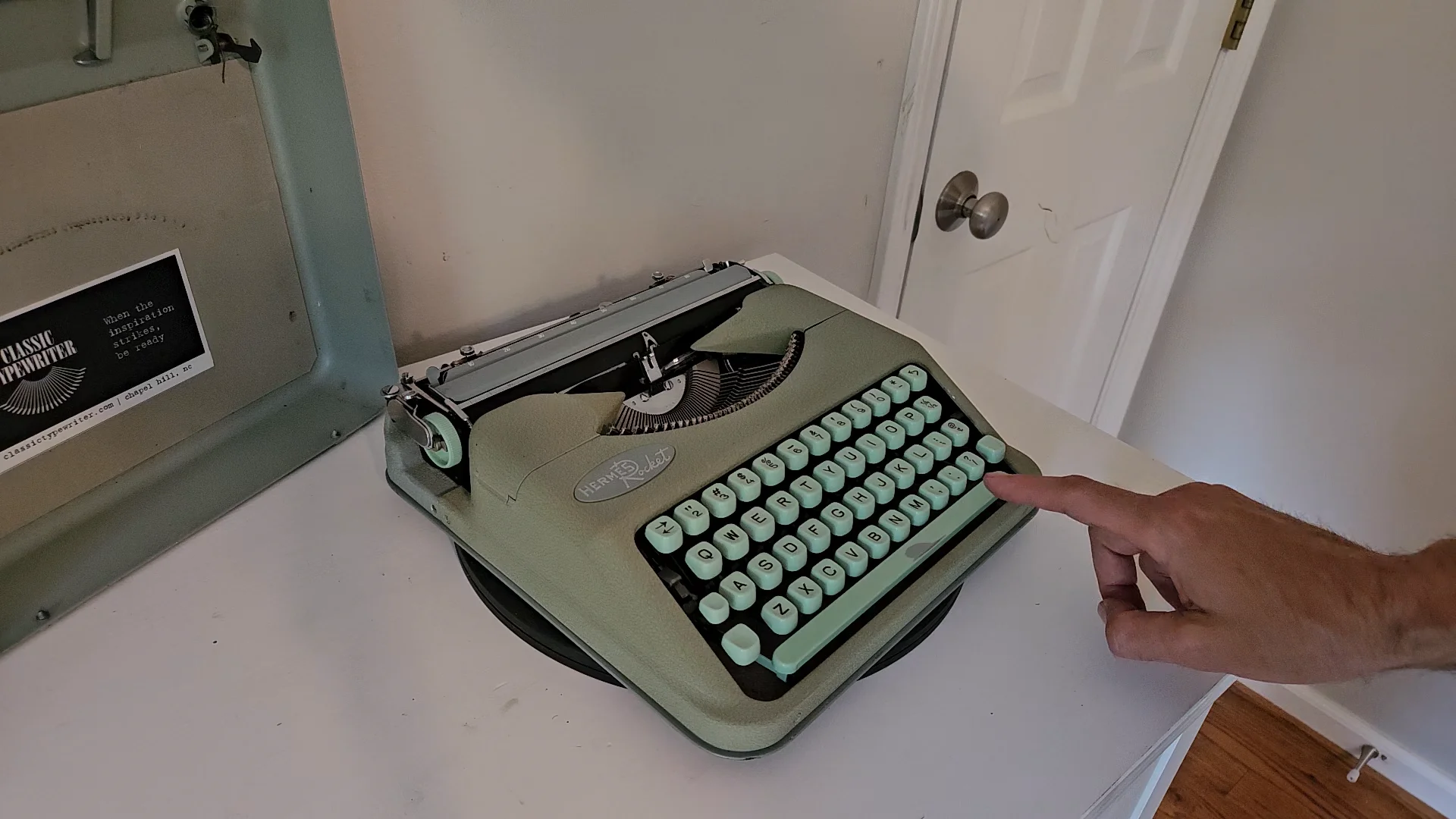 Hermes Baby Guide — Classic Typewriter Co.