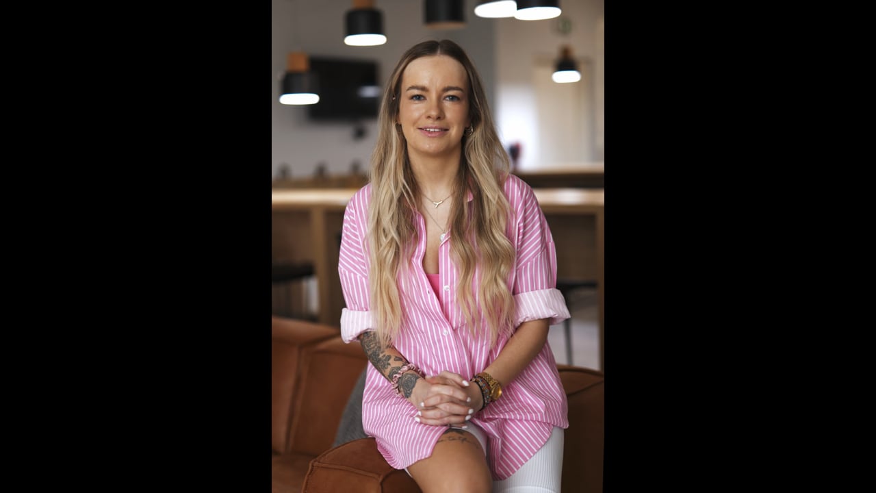 
        
          Barbora Kramériová
        

        
          –
        

        
          Kitchen Studio Manager
        
        