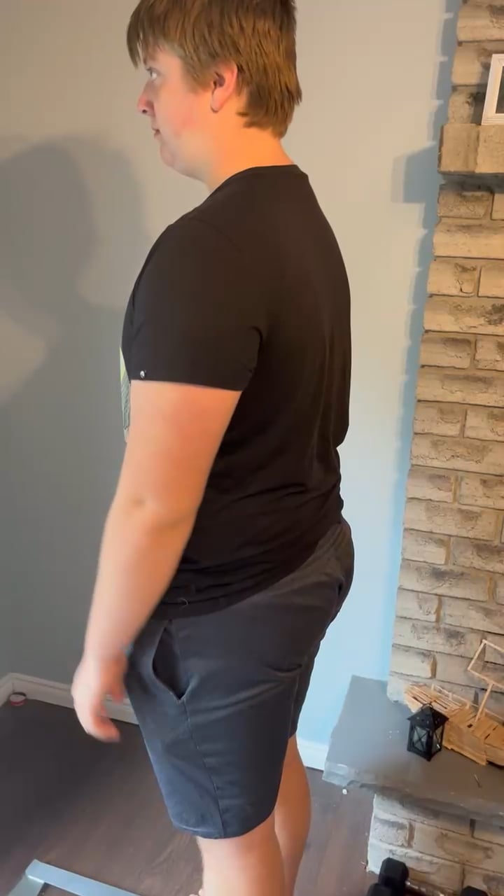 Watch caleb weland's Weight: 300.4 pounds