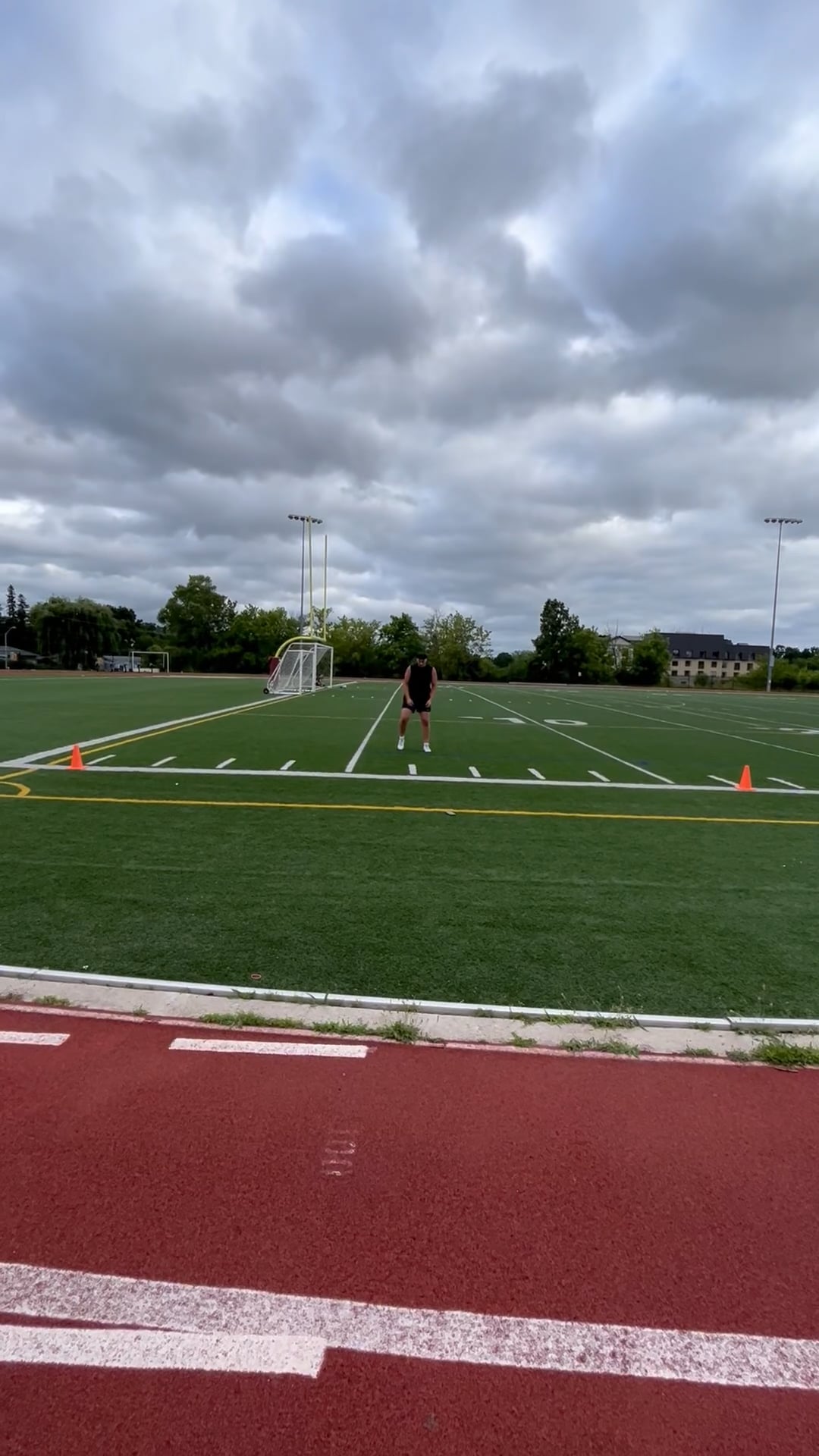 Watch sam slade's 5-10-5 Agility: 6.57 seconds