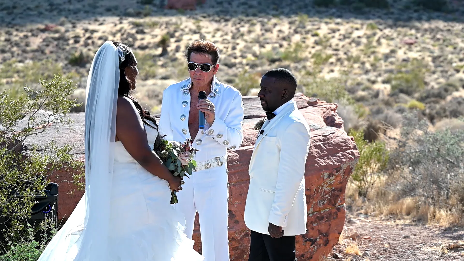 Michael and Raiai's Wedding on Vimeo