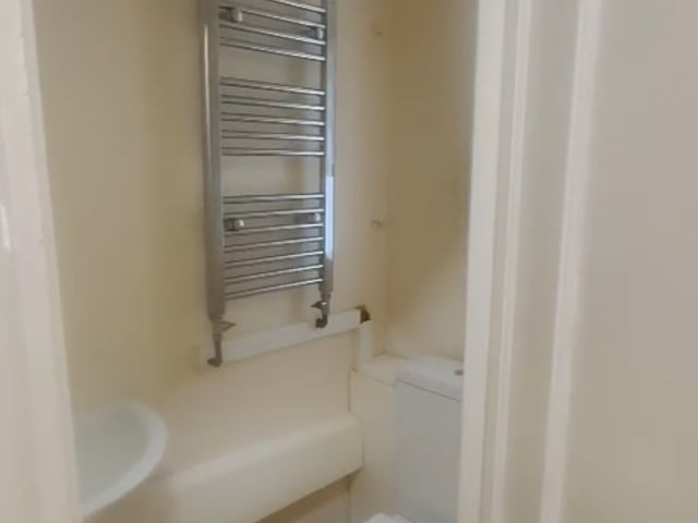 Refurbish 2 Bed flat Available Now!!!! Main Photo