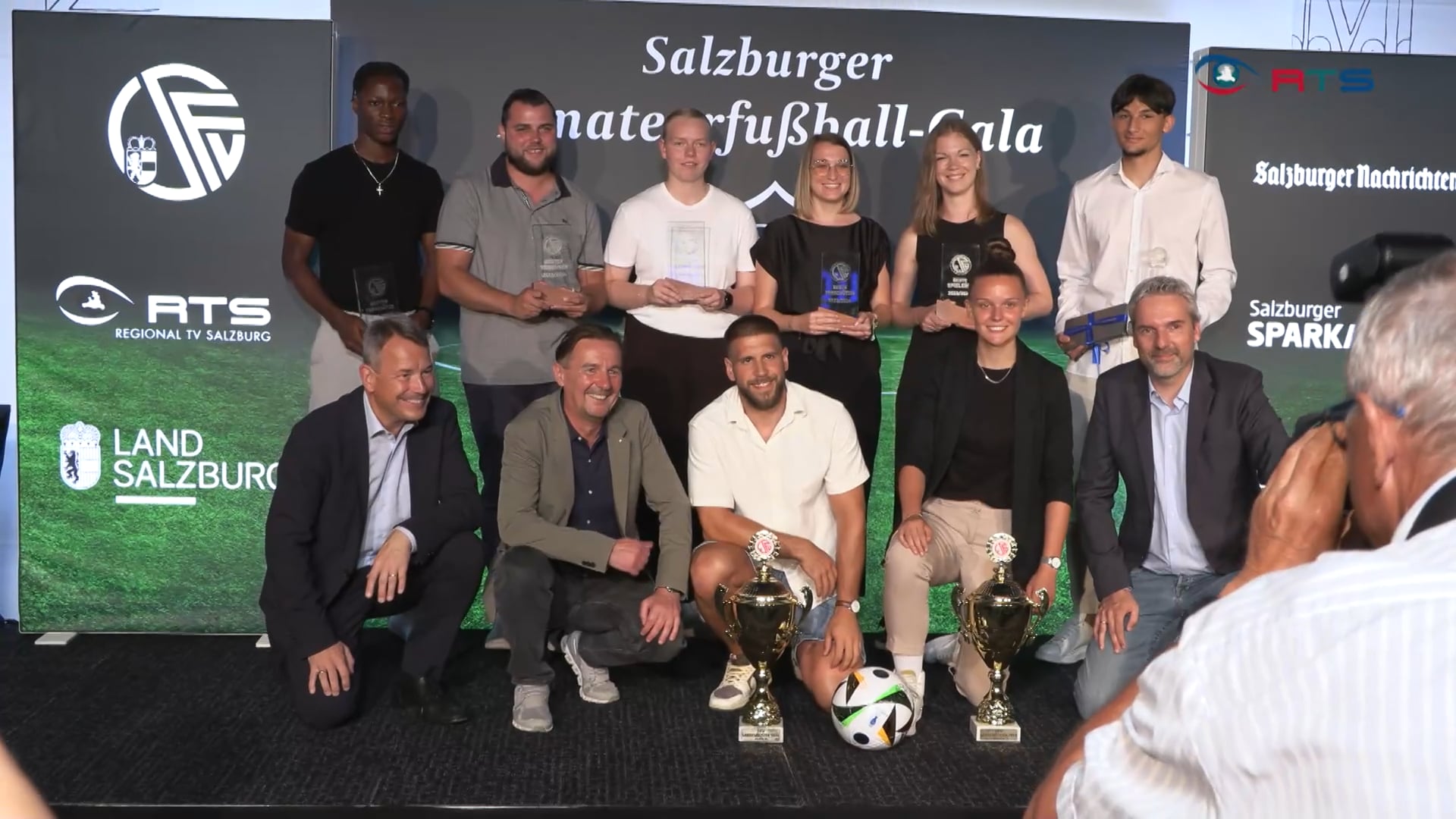 salzburg-feiert-seine-meister-bei-der-amateurfussball-gala