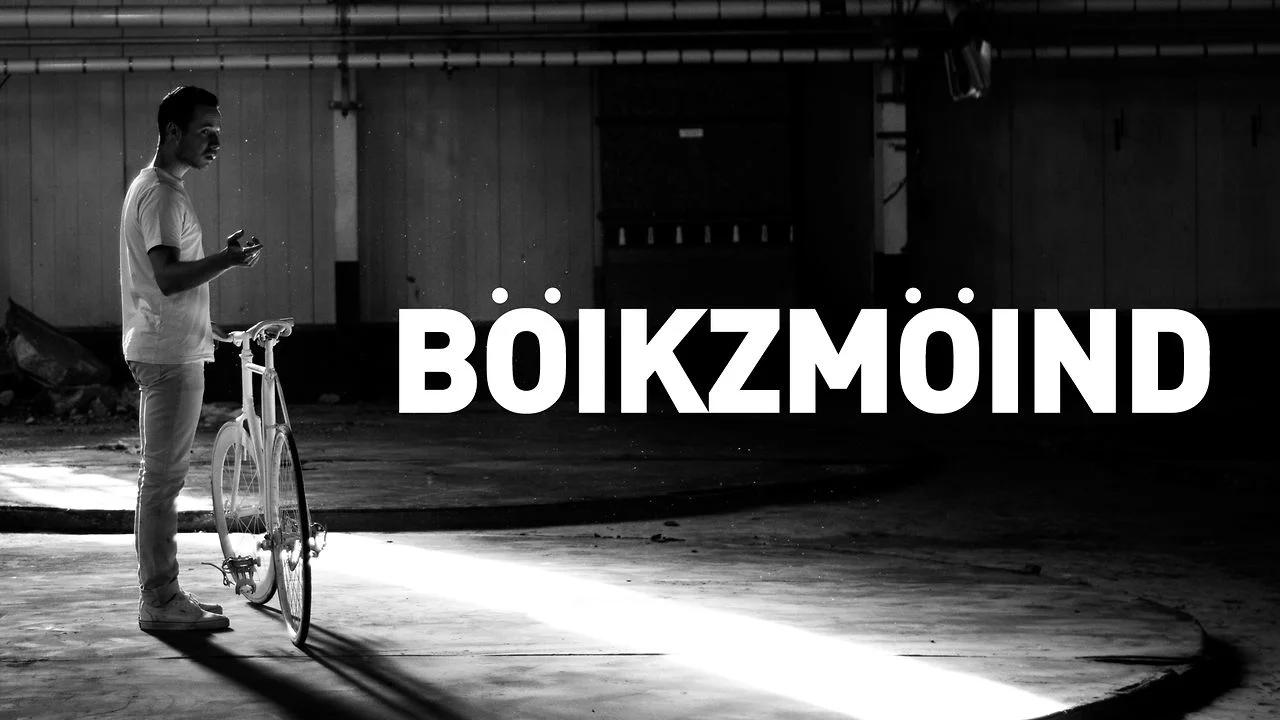 B&Ouml;IKZM&Ouml;IND - A Fixed Gear Bike is...