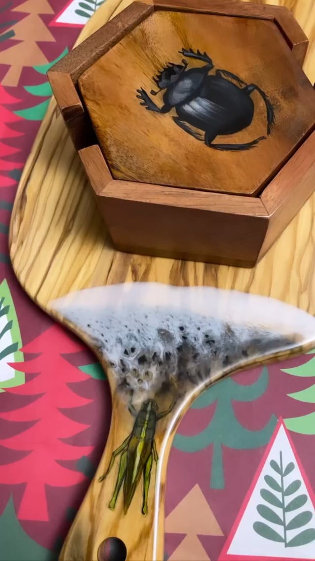 Hand painted coasters and serving board, by Kamill