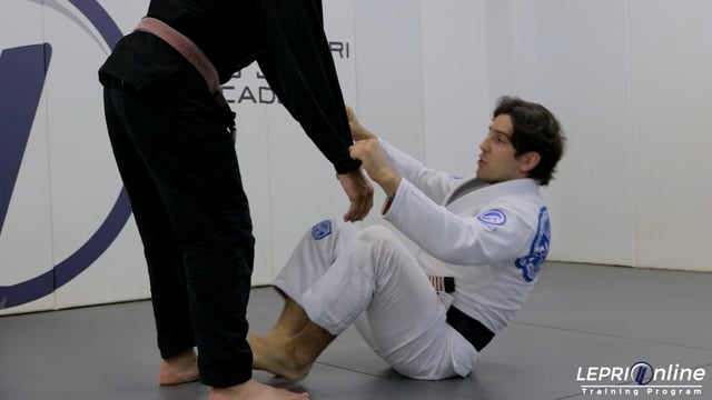 Lasso with De La Riva Variation to Sweep to Armbar or Side Control