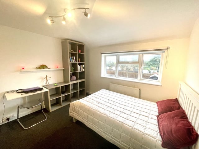 Large Room Botley Oxford Professional Houseshare Main Photo