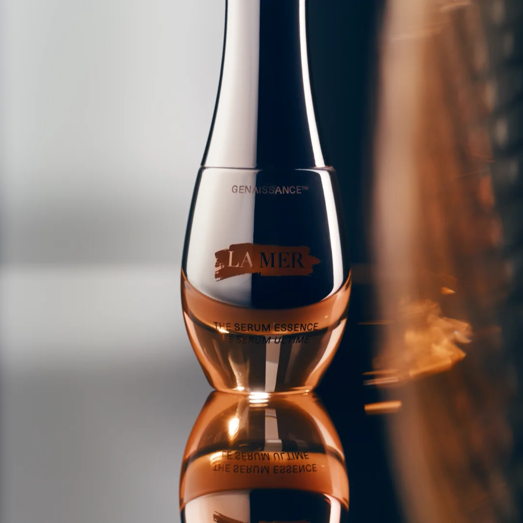 LA MER Genaissance de la Mer The Serum Essence 30ml | Harvey Nichols