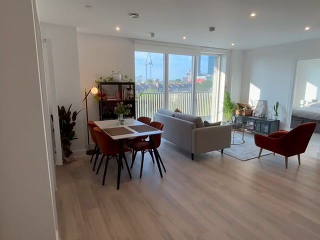 Elegant Double Room in New Apartment Complex Main Photo