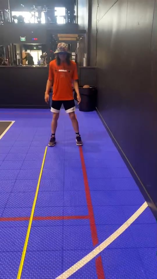 Watch marshall diggens's Broad Jump: 84.6 inches