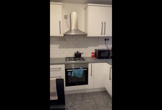 Double Room, with Garden7min wlk Whitechapel  Main Photo