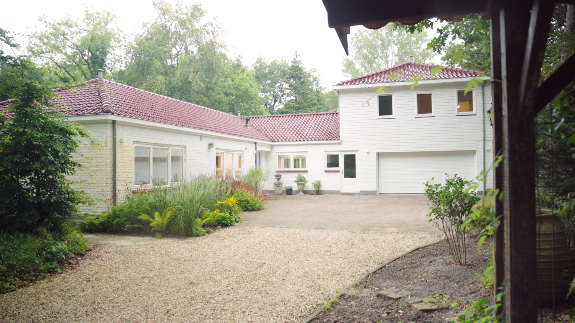The Dutch Houses - Real Estate Sales