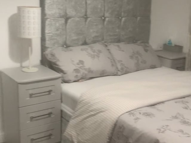 Beautiful double bedroom  Main Photo