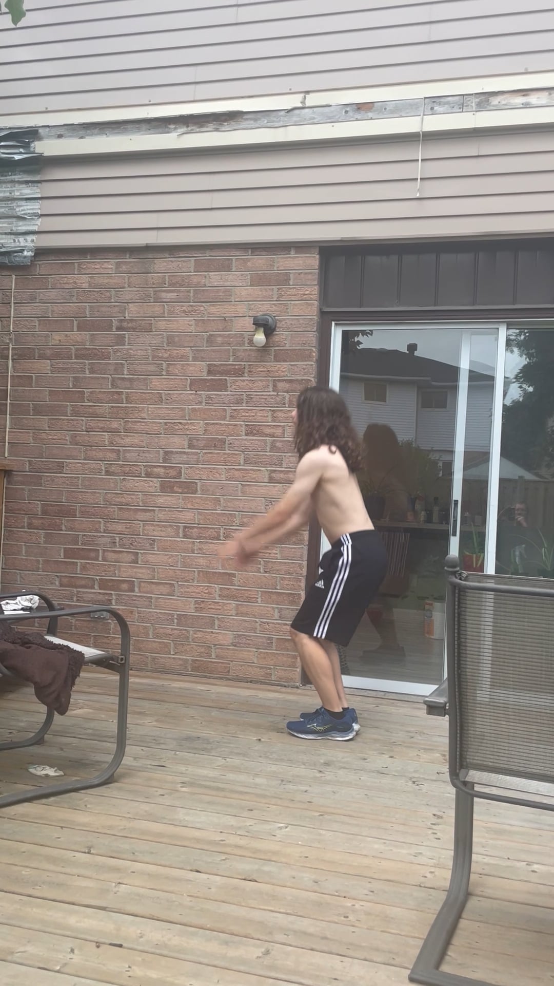 Watch jake neville's Vertical Jump: 28.05 inches