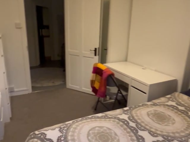 Double room in 2 bed flat at Borough Main Photo