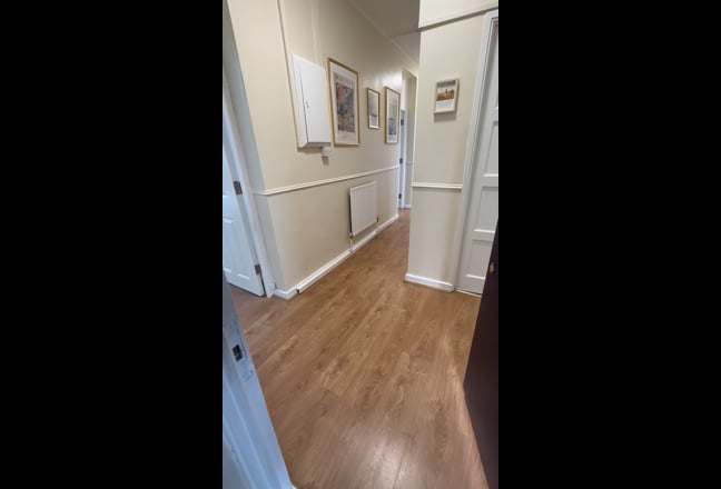 Double Rooms to Let Opposite Nine Elms Station  Main Photo