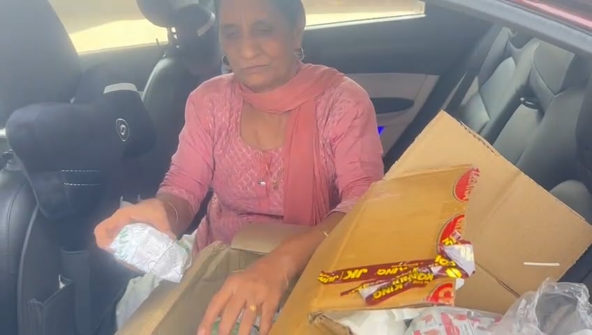 https://i.vimeocdn.com/video/1895031196-7c1e7ab165f08b22dbe2a66861db4f7d07f5ae4cfaf079d578a54fad797f4a5f-d