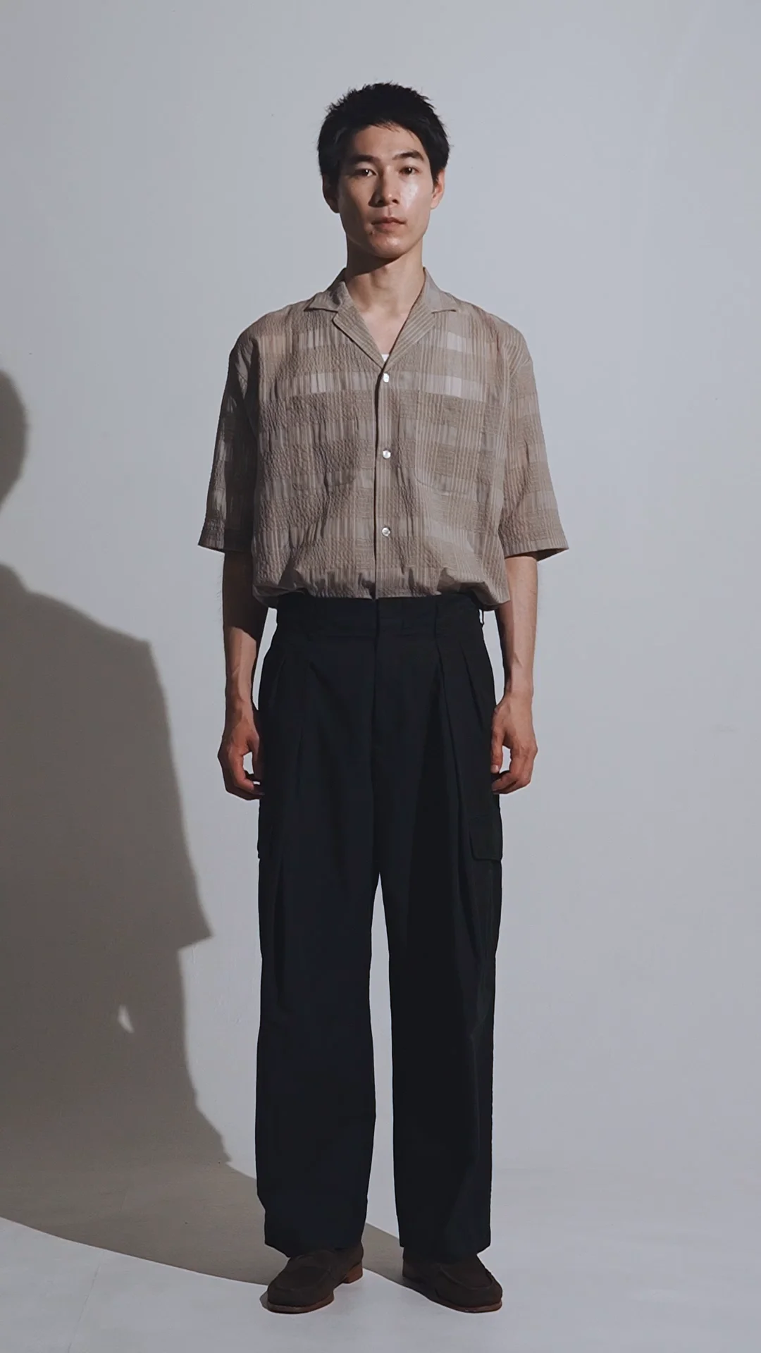 kics document DOUBLE TUCK CARGO PANTS