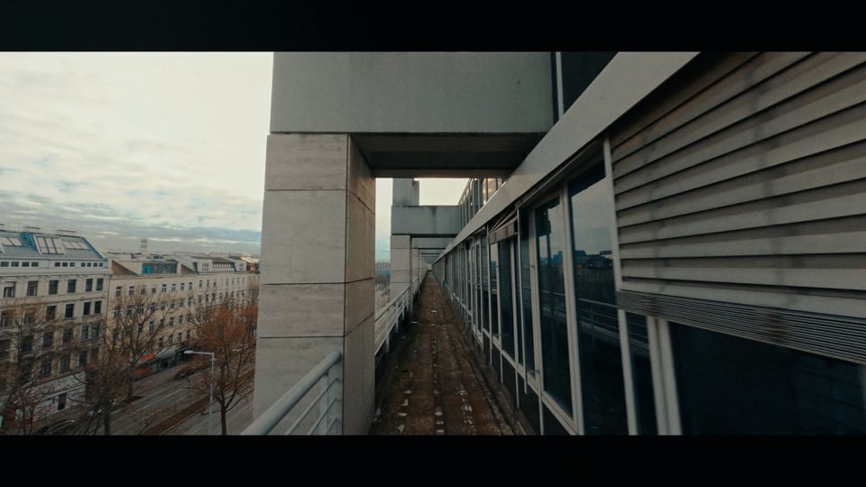 Video afspelen "Balkon | FPV drone video"