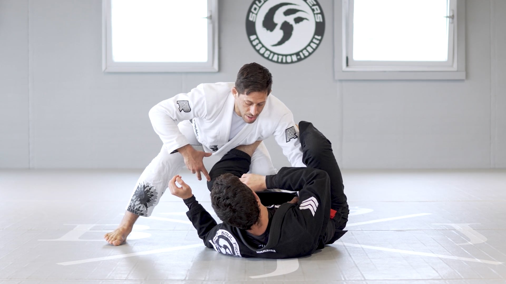 Guard passing sequence part 1