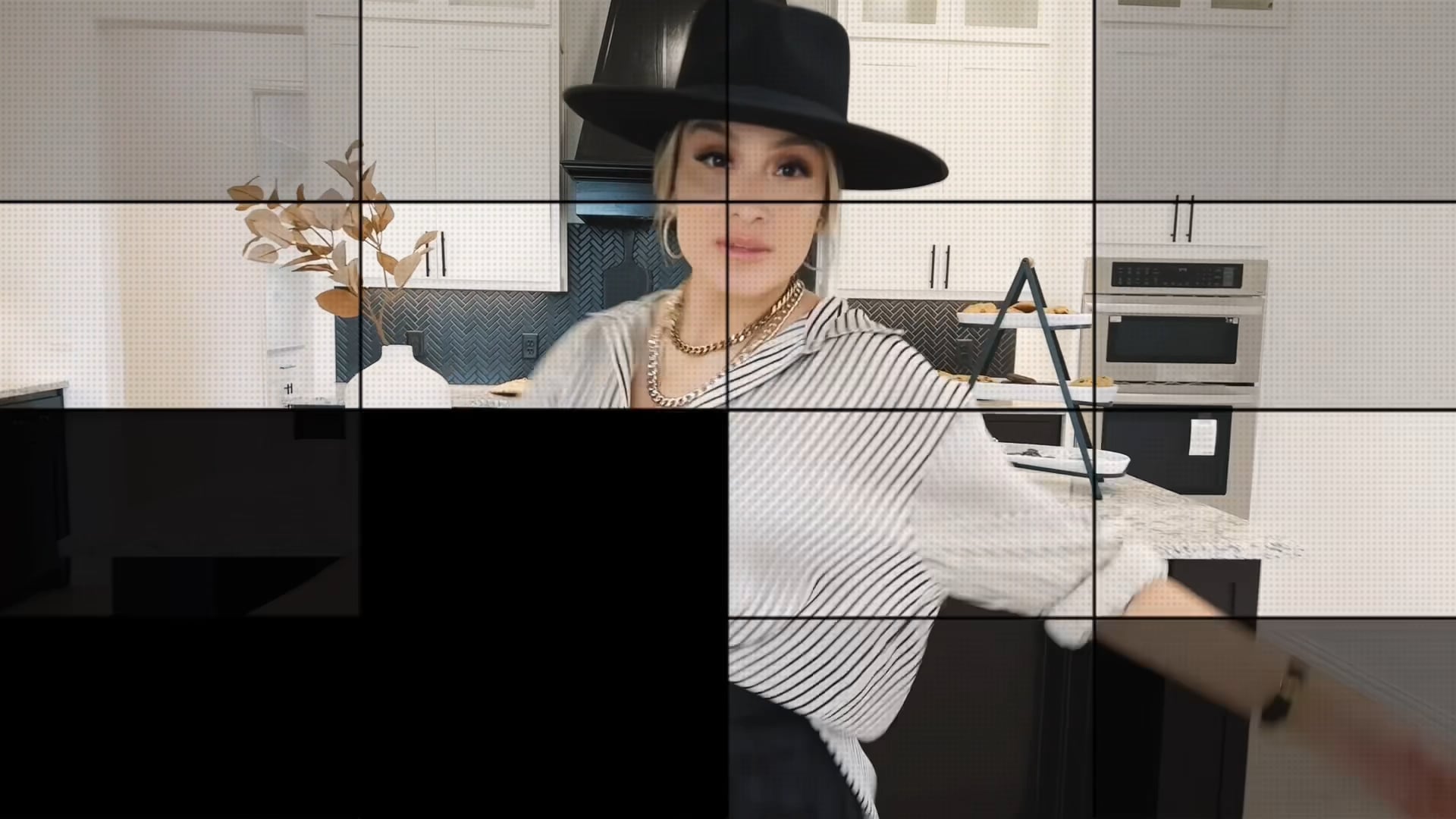 https://i.vimeocdn.com/video/1896081911-d4bbe83722840dc3da848849555ea0c6be44601a2b5259bc77b74acde027b7f3-d