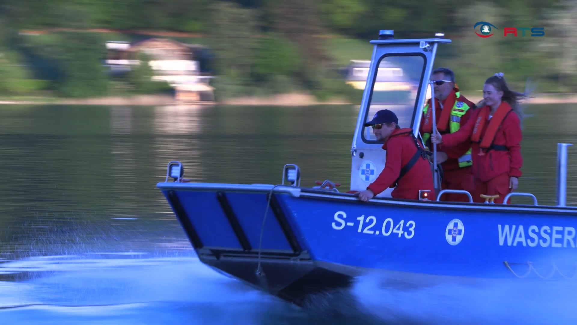 freiwillige-lebensretterinnen-der-alltag-der-wasserrettung-in-mattsee