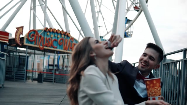 Видео