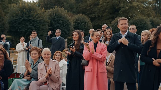 Видео