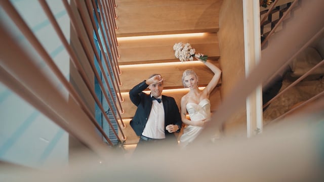 Видео