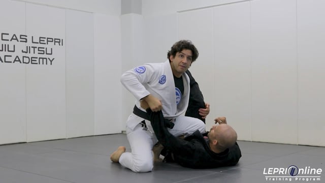 Lasso with De La Riva Variation to Sweep to Knee On Belly