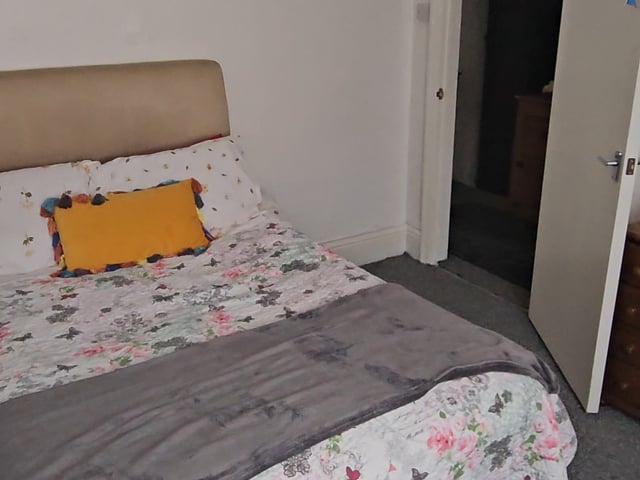 Double bed spacious room  Main Photo