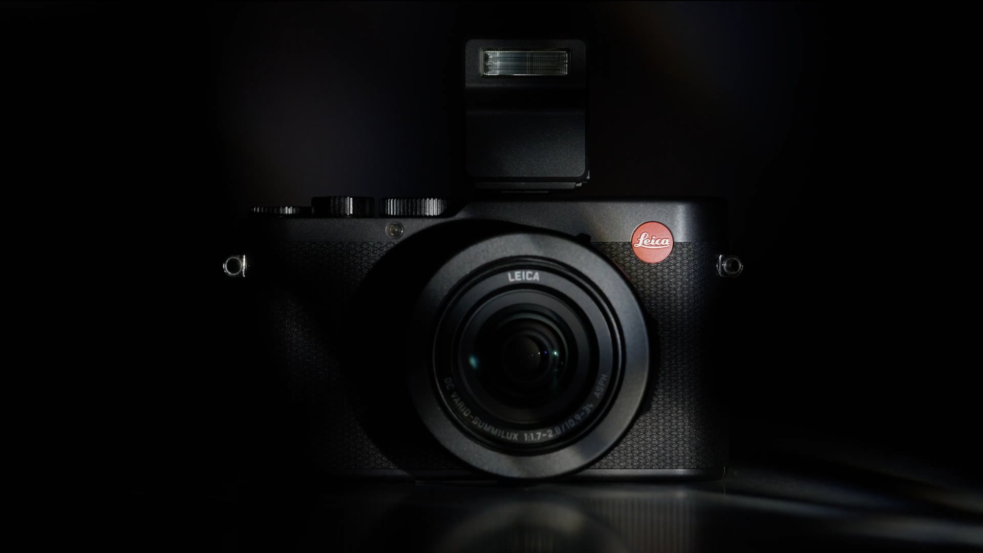 LEICA D-LUX 8