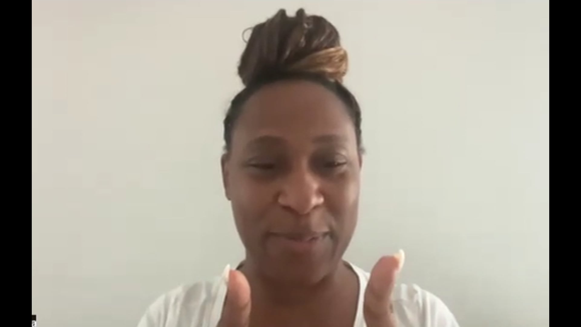 Roxanne Maiga - Co-host