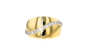 33 Diamond Line Ring in 18kt Yellow Gold