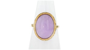 Lavender Jade Ring in 14kt Yellow Gold