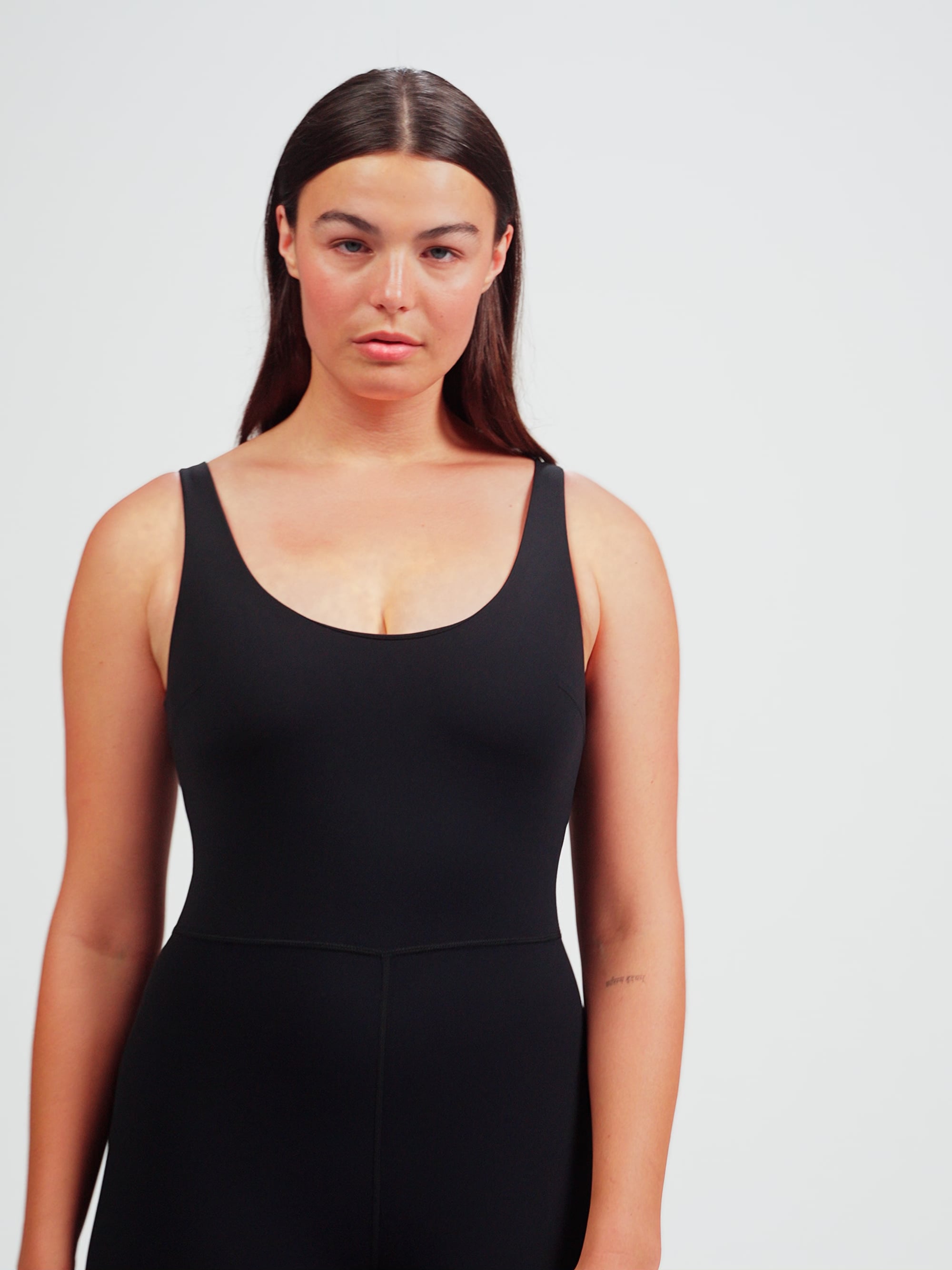 אוברול בגזרה גבוהה אורך 28” מבד ilios