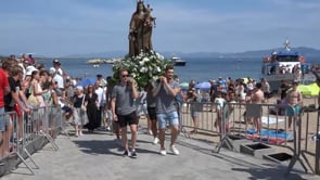 La Festa del Carme omple el mar d'embarcacions i els carrers de gent
