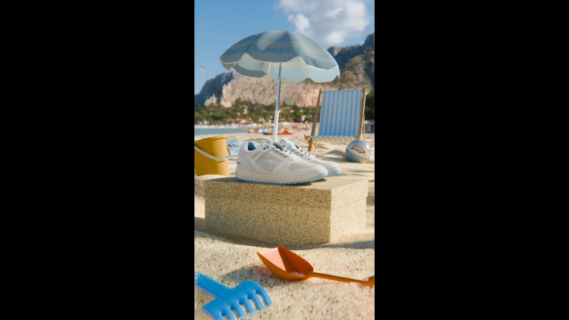 Greetings from the Beach