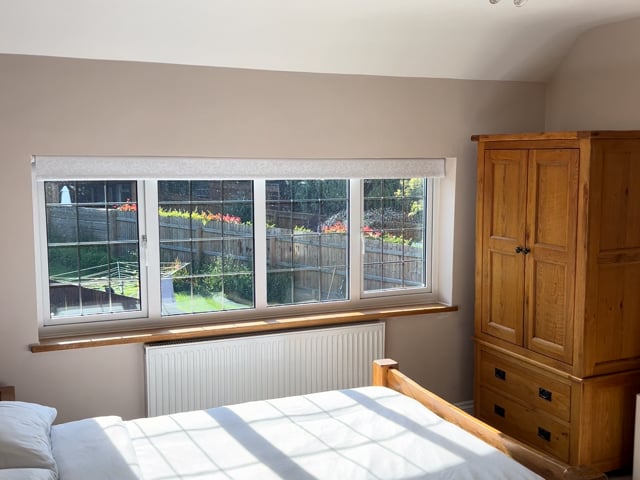 Large Double Room - Newly Decorated Main Photo