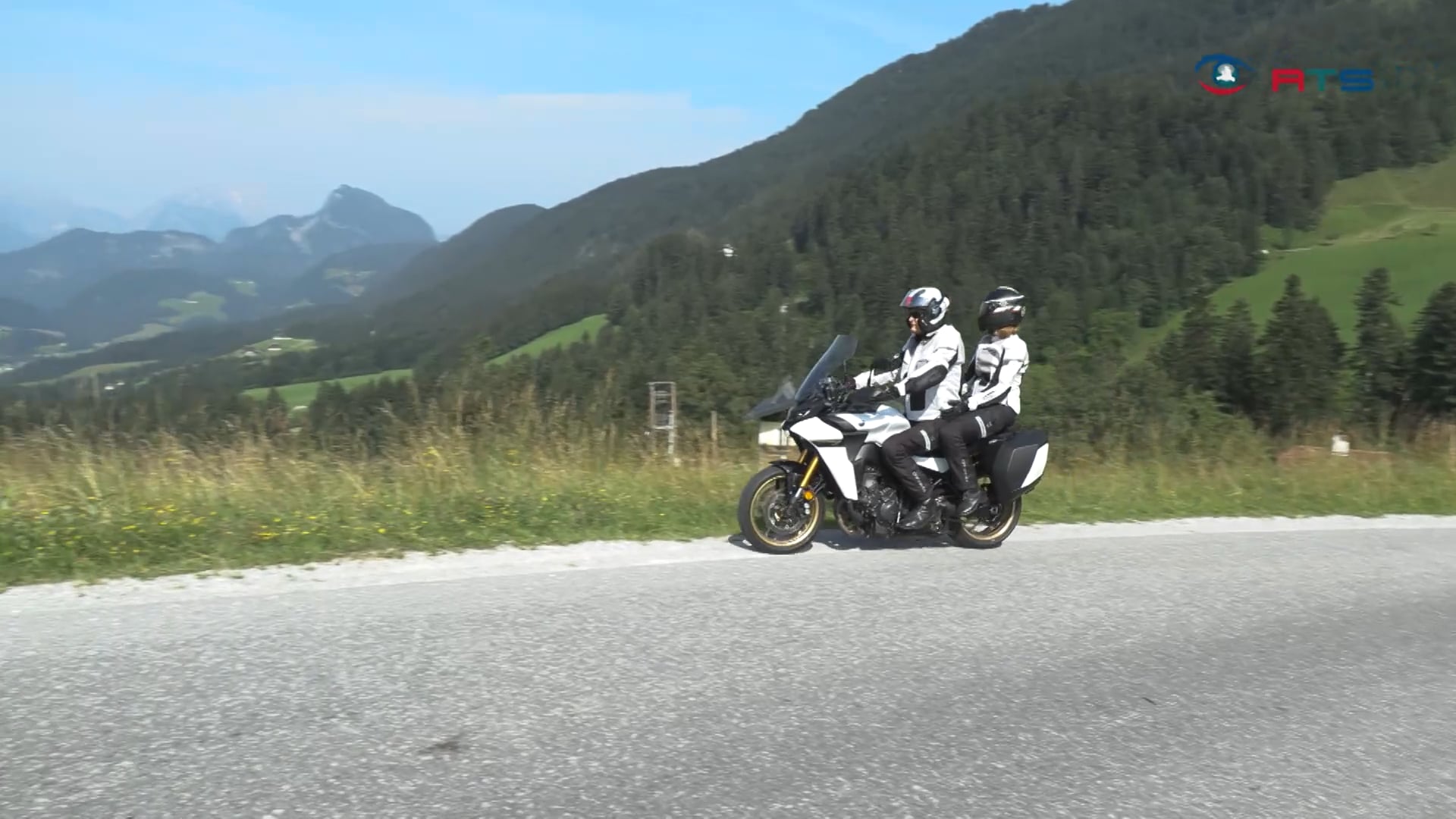 motour-die-schoensten-motorradrouten-durch-den-tennengau