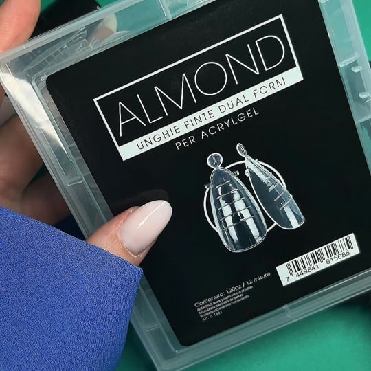 Vidéo: Tips AcrylGel Almond Dual (formes Dual System ) – 120 pièces Vidéo: Tips AcrylGel Almond Dual (formes Dual System ) – 120 pièces